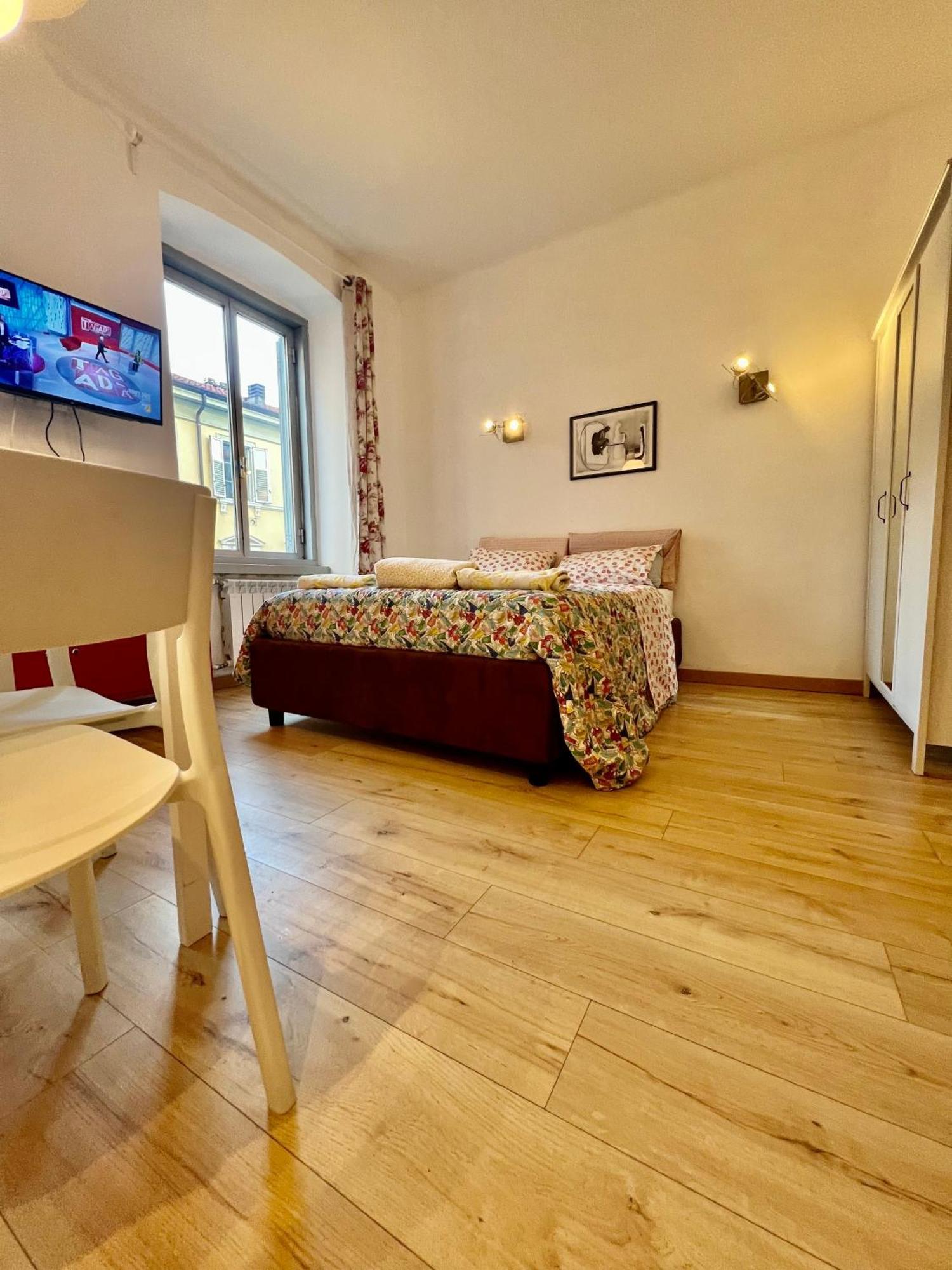 Alla Scalinata Del Teatro Rossetti Confort Suites Parcheggio Trieste Exterior foto